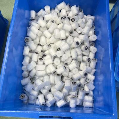 เครื่องกรองก๊าปซูล PP สําหรับการบําบัดน้ําด้วยไมครอนที่สามารถปรับแต่งได้, อินเตอร์เฟซ NPT มาตรฐานและการสร้างพอลิโปรพีเลน